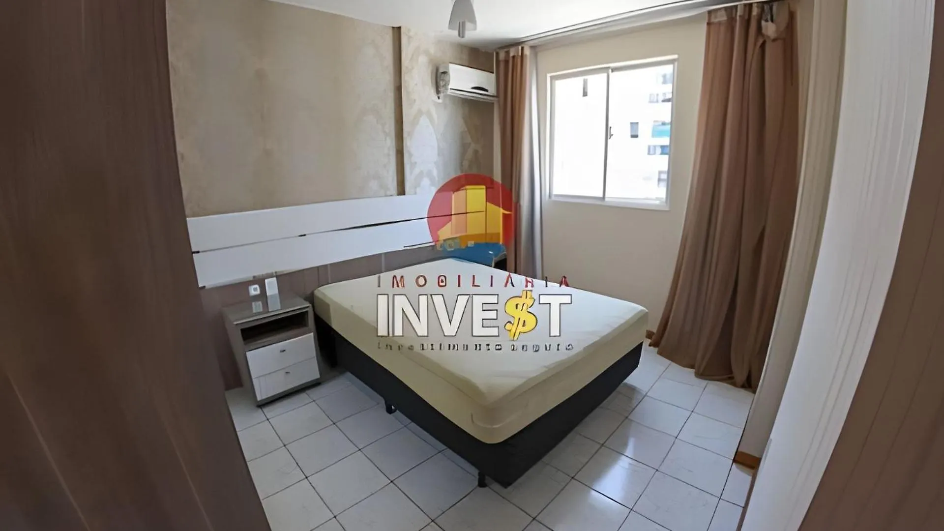 Amplo Apartamento Com Vista Mar Sobre A Avenida De Bombas Bombinhas Brazil